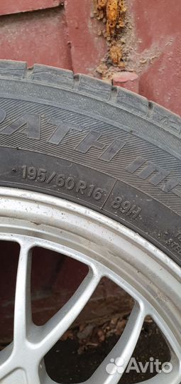 Комплект зимних колес