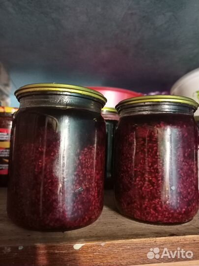 Земляничное варенье, малиновое варенье