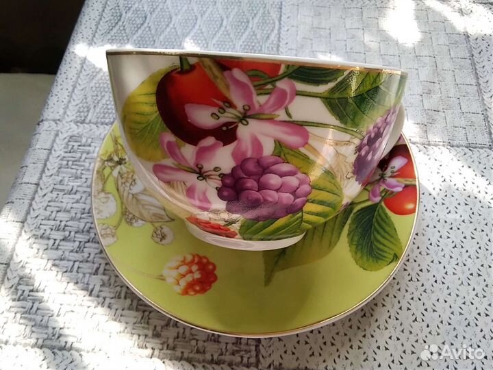 Чашка с блюдцем Ежевика