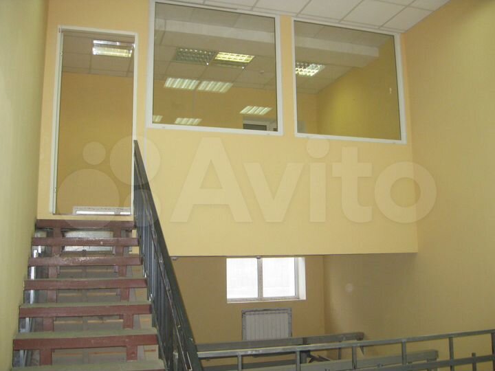 Склад, 799 м²