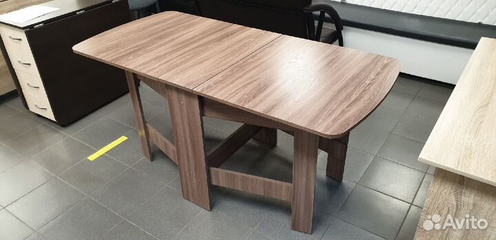 Стол Книжка 1