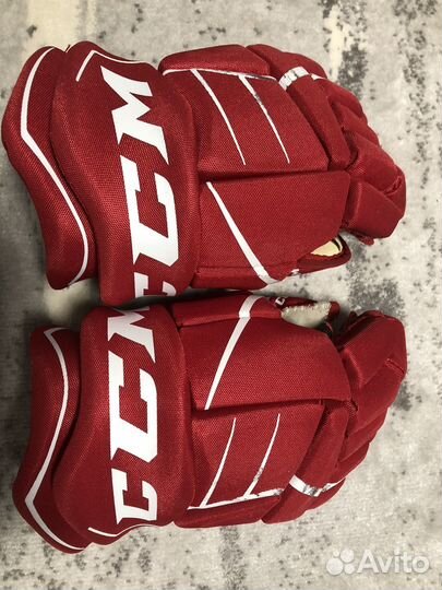 Краги хоккейные