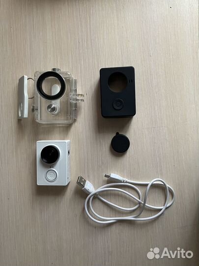 Экшн камера xiaomi yi