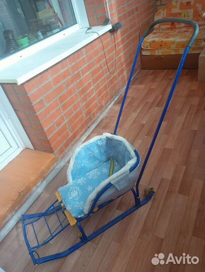 Детские санки с колесами