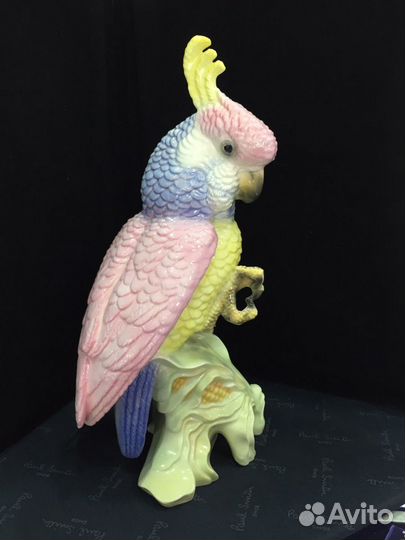 Фарфоровые статуэтки «Karl Ens» Попугай и Орел