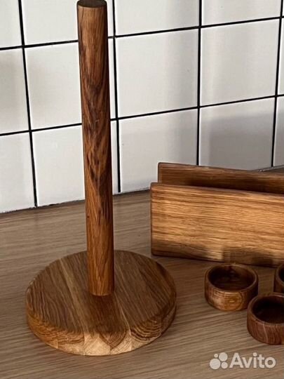 Держатель для бумажных полотенец на доставку