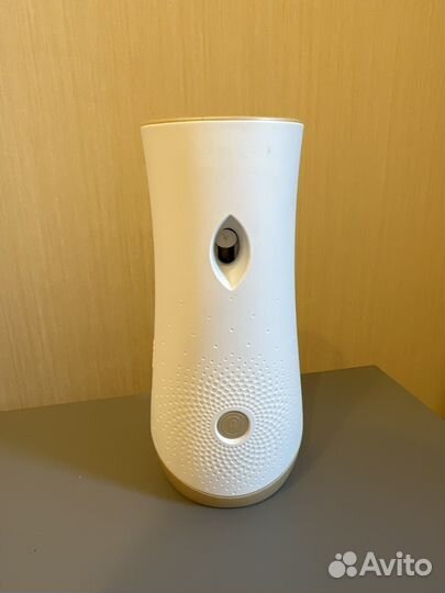 Диспенсер для освежителя воздуха