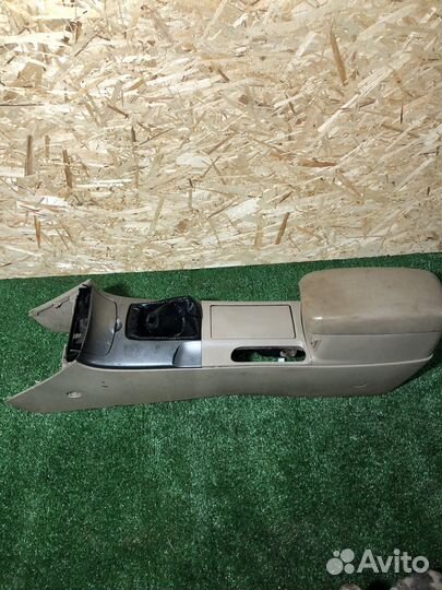 Центральная консоль/ тоннель Mazda 6 gg