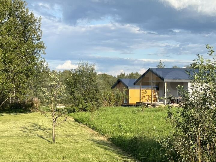 Дом 52 м² на участке 5 сот.