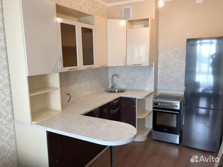 Кухня мдф 2,2х1,1м от производителя