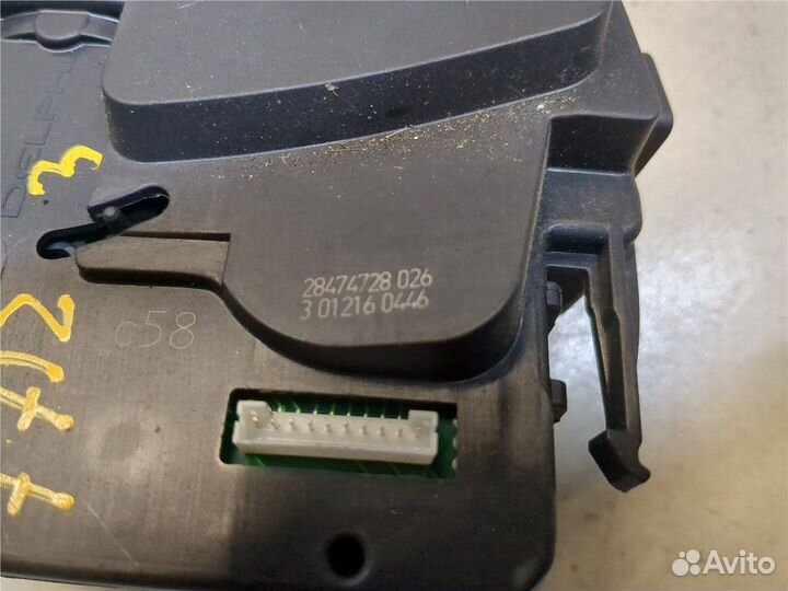 Переключатель дворников Renault Kangoo, 2016