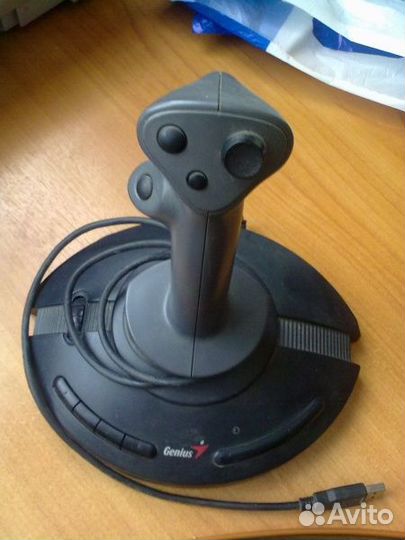 Джойстик игровой Genius USB F-23