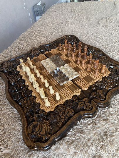 Шахматы нарды шашки 3 в 1 ручной работы