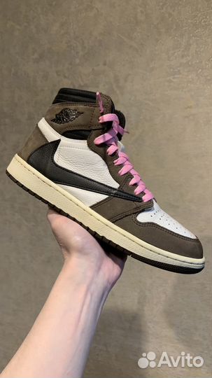 Air jordan 1 high og x Travis scott