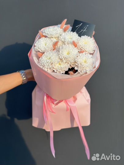 Букет хризантем на 1 сентября