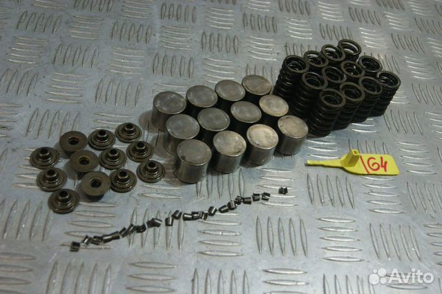 Деталь головки Honda CBR600F2