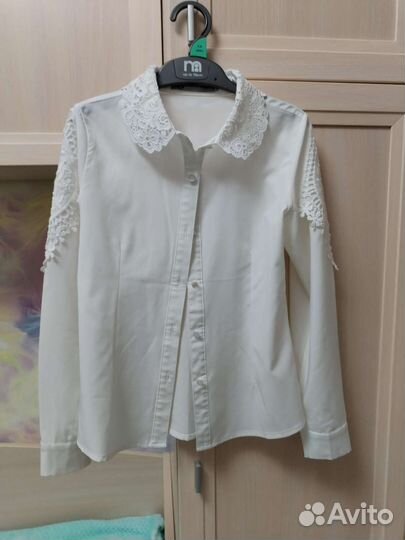 Белые блузки для школы