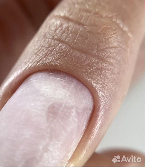 Маникюр педикюр