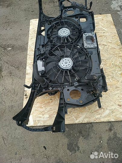 Панель передняя телевизор Audi A4 B7 Ауди А4 Б7