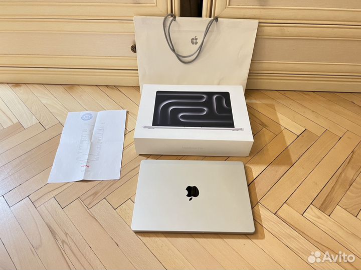 MacBook Pro 14 2023 M3 Pro 18Gb 512Gb в идеале