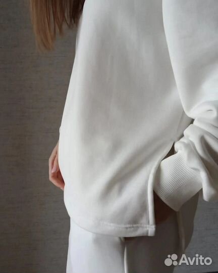 Спортивный костюм женский