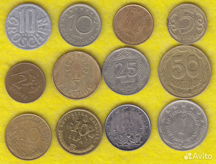 Иностранные монеты (лоты № 077 А,Б,В,Г,Д)