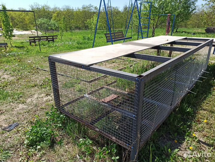 Клетка для сельскохозяйственных животных