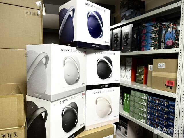 Harman/Kardon Onyx Studio 7 Onyx Studio 8