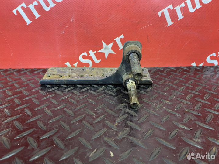 Кронштейн электромагнитных клапанов