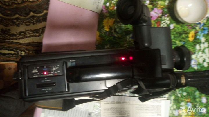 Видеокамера Панасоник м 10