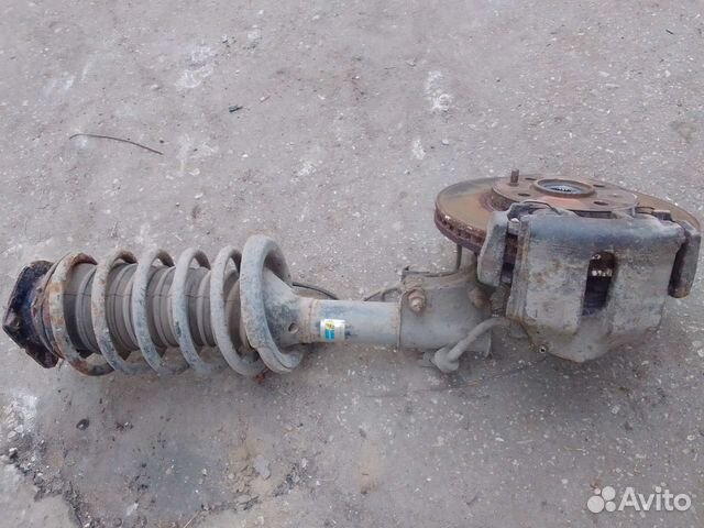 Стойка амортизатора