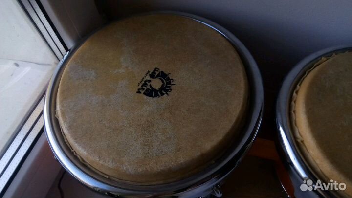 Бонги (bongos, bongo)