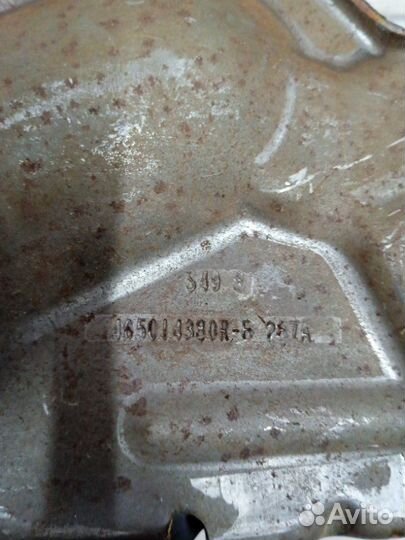 Педаль тормоза Renault Logan 2 седан K7MA812 2019