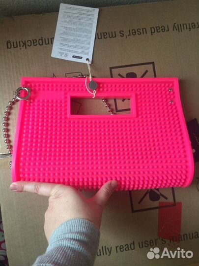 Розовая сумка - клатч (резина), Италия, новая