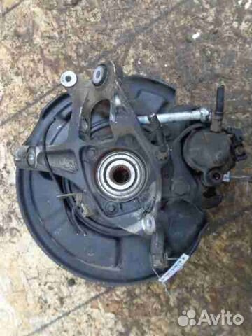 Ступица задняя правая Mercedes CLS W219 2113508308