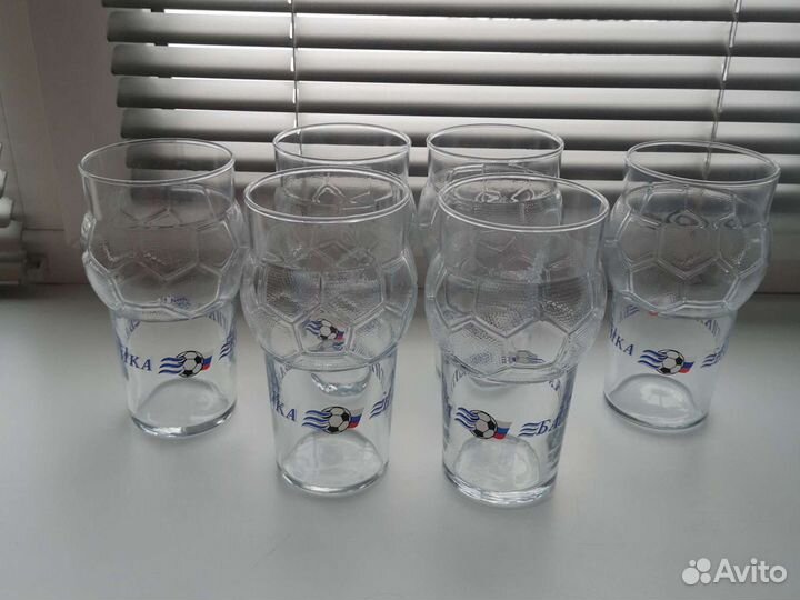 Пивные бокалы