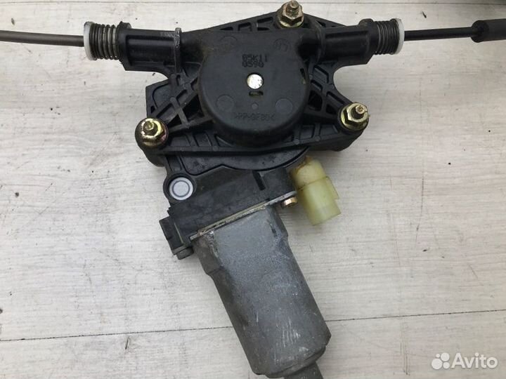 Стеклоподъемник задний левый Kia Rio 2 G4EE 2005