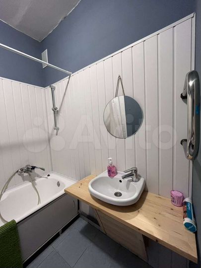 2-к. квартира, 54 м², 1/6 эт.