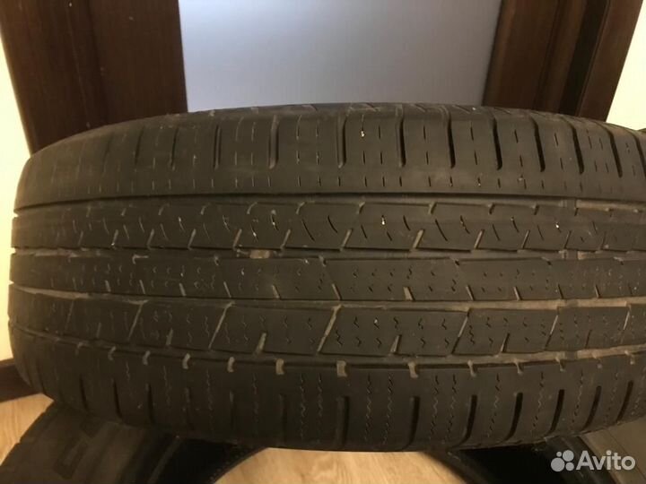 Continental ContiCrossContact LX 215/65 R16