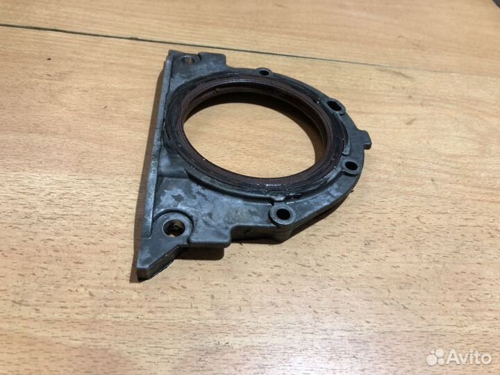 Крышка коленвала M54B22 BMW