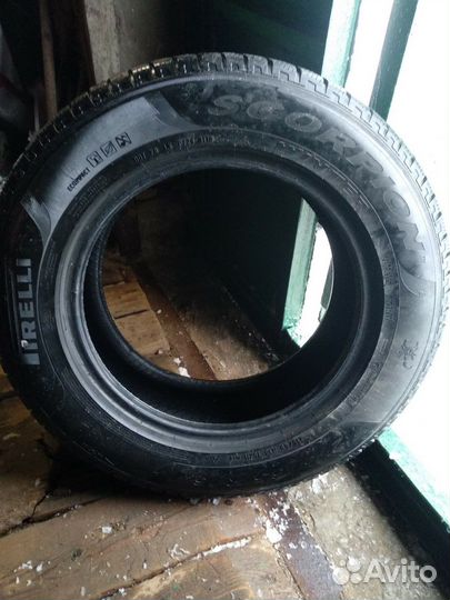 Pirelli Scorpion 215/65 R16