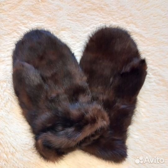 Варежки женские норковые