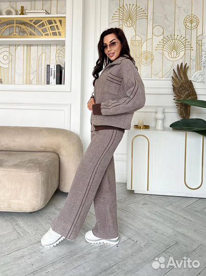 Костюм женский теплый