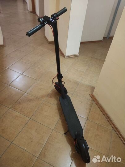 Электросамокат xiaomi m365 pro