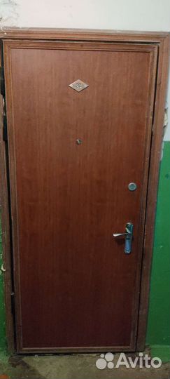 Дверь входная металлическая