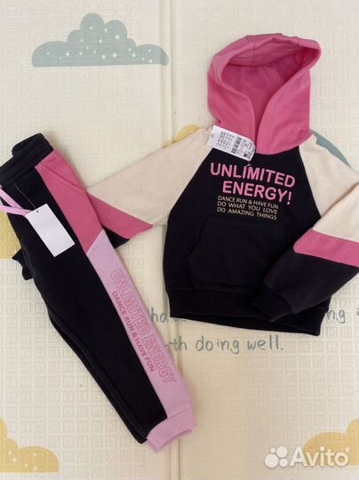 Костюм спортивный