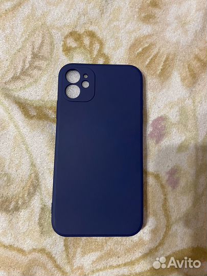 Чехол на iPhone 11