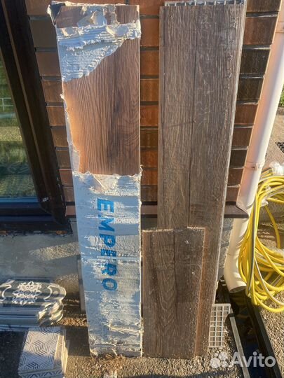 Остатки керамогранита после ремонта