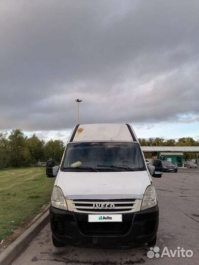 Iveco Daily 3.0 МТ, 2007, битый, 450 000 км