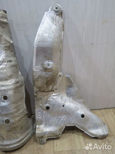 Экран тепловой Toyota Corolla 150